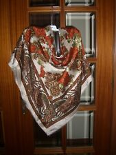 Sciarpa foulard elegante usato  Vittoria