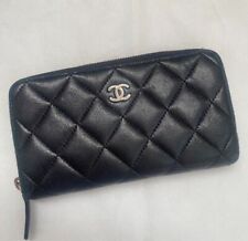 Auténtica billetera larga Chanel Matelasse color negro cremallera redonda marca CoCo para mujer segunda mano  Embacar hacia Argentina