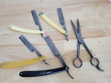 Lote de 4 cuchillas de afeitar rectas vintage de peluquero, además de tijeras y piedra segunda mano  Embacar hacia Mexico
