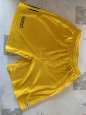 Short sport multisport d'occasion  Aizenay