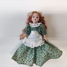 vestito bambola porcellana usato  Viareggio