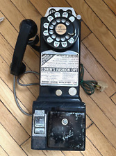 Antiguo teléfono de pago con dial giratorio de la década de 1950 eléctrico de la ciudad de Nueva York 3 ranuras para monedas segunda mano  Embacar hacia Argentina