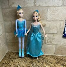 Muñeca Barbie princesa Disney patinaje sobre hielo Elsa de Frozen y Elsa se ilumina lote segunda mano  Embacar hacia Argentina