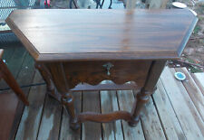 Oak entry table for sale  Joplin