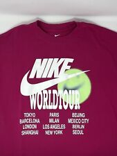 Camiseta gráfica Nike World Tour Pack rosa (M) comprar usado  Enviando para Brazil