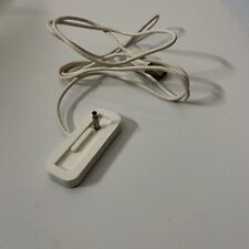 Genuino Apple iPod Shuffle Cargador Dock USB 3,5 mm segunda mano  Embacar hacia Argentina