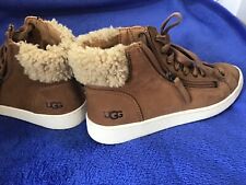 Ugg size 4.5 for sale  CREWE
