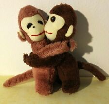 Peluche scimmiette abbracciate usato  Magenta