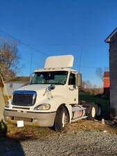 2010 freightliner daycab for sale  Atwater