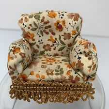 Sofá cadeira estofada casa de bonecas Minatures franja floral sala de estar feita à mão comprar usado  Enviando para Brazil