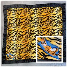 Cobertor BABY LISTRA DE TIGRE preto cetim acabamento bordado lã amorosa minky 30x33" comprar usado  Enviando para Brazil