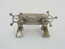 Antique bathtub faucet d'occasion  Expédié en Belgium