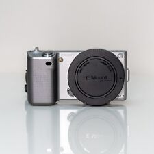 Cuerpo de cámara digital plateado Sony Alpha NEX-5 - montaje APS-C E - obturador de 8 k segunda mano  Embacar hacia Argentina