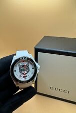 Relógio masculino Gucci mergulho mostrador tigre branco borracha branca YA136329, usado comprar usado  Enviando para Brazil
