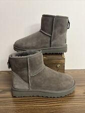 Ugg women size for sale  Chicago