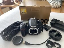 Câmera Digital SLR Nikon D7000 16.2 MP com Grip MB-D11 e Mais, usado comprar usado  Enviando para Brazil
