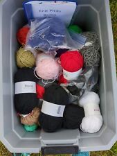 14 yarn knitting skeins for sale  Smithville