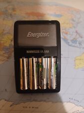 Caricabatterie per pile usato  Italia
