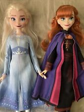 Juego de muñecas Disney Frozen Elsa & Anna de 11" con conjunto de vestidos Hasbro muñecas de moda segunda mano  Embacar hacia Argentina