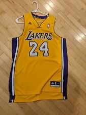 Camiseta Adidas Kobe Bryant Los Angeles Lakers malha NBA Swingman amarela masculina M, usado comprar usado  Enviando para Brazil
