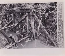 HORST FAAS : TROOPS SEEK VIETCONG GUERRILLAS * VINTAGE 1962 VIETNAM WAR photo for sale  Shipping to South Africa