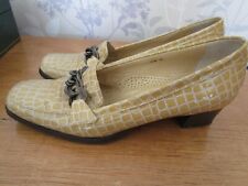 Russell bromley mustard for sale  RHYL
