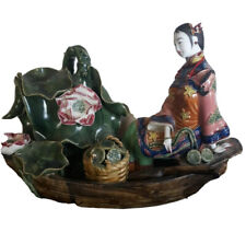 Antiga porcelana chinesa Lady in Lotus Boat Elaborate 13" estilo Shiwan.  comprar usado  Enviando para Brazil
