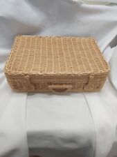 Pequena cesta de piquenique de vime com alças e fechos decoração leve comprar usado  Enviando para Brazil