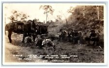 1937 Soldados ingleses descansando encubierto Batalla de los tártaros RPPC Foto postal segunda mano  Embacar hacia Argentina