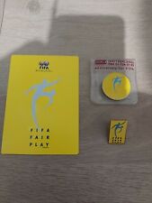 Pièce toss arbitre FIFA coupe du monde 1998 + carton et pin's fair play, occasion d'occasion  Annot