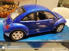 New beetle bleu d'occasion  Bénouville