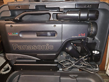 Videocámara Panasonic PV-950-OmniMovie con adaptador de CA y estuche, usado segunda mano  Embacar hacia Argentina