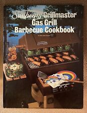 Libro de cocina de barbacoa Sunbeam Grillmaster parrilla de gas 1979 Harcover Mary Jane Finsand segunda mano  Embacar hacia Argentina