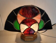 "Lámpara de mesa de vitrales abstractos Art Deco sin marca - base de madera 7,5 x 10" segunda mano  Embacar hacia Argentina