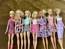 Muñecas Barbie Fashionistas, Lote de 7 vestidas, 2 totalmente articuladas, en su mayoría 2015 segunda mano  Embacar hacia Argentina