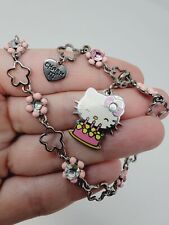 Usado, "Brazalete Charm It Hello Kitty Flores de Estrás Sanrio Broche de Cumpleaños 8" segunda mano  Embacar hacia Argentina