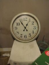 Round wall clock for sale  Chatham