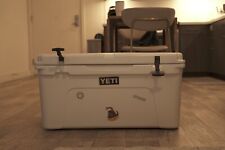 Yeti cooler tundra for sale  North Hollywood