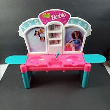 Usado, Vintage Mattel 1993 Barbie Corte e Estilo Salão de Cabeleireiro Lavanderia Loja de Beleza comprar usado  Enviando para Brazil