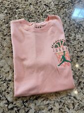 Camiseta Air Jordan Peach nova sem etiquetas tamanho pequeno comprar usado  Enviando para Brazil