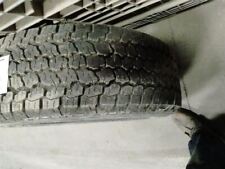275 r18 tire for sale  Mason