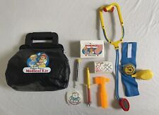 1987 Vintage Fisher Price Kit Médico Doutor Dr Bolsa de Enfermeira Conjunto de Brincadeiras comprar usado  Enviando para Brazil
