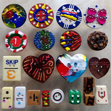 One kind button for sale  Gazelle
