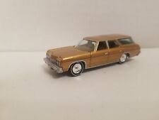 1973 Chevy Caprice Station Wagon - Capô Abre - Pneus de borracha Johnny Lightning  comprar usado  Enviando para Brazil