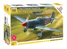 Soviet Fighter YAK-9D 7313 Zvezda 1:72 NOVO 2022!, usado comprar usado  Enviando para Brazil