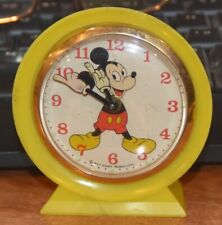 Reloj despertador vintage amarillo Walt Disney Mickey Mouse Phinney Walker FUNCIONA JAPÓN segunda mano  Embacar hacia Argentina