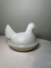 Usado, Prato de doces vintage 5" vidro leitoso branco ninho galinha coberto bugiganga comprar usado  Enviando para Brazil