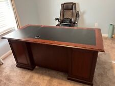 Brown executive desk for sale  Knoxville