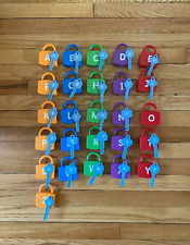 Cerraduras de aprendizaje del alfabeto Lakeshore PreK y jardín de infantes (falta 1 llave, letra "O) segunda mano  Embacar hacia Mexico