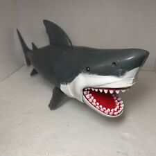 Large great white for sale  Northville